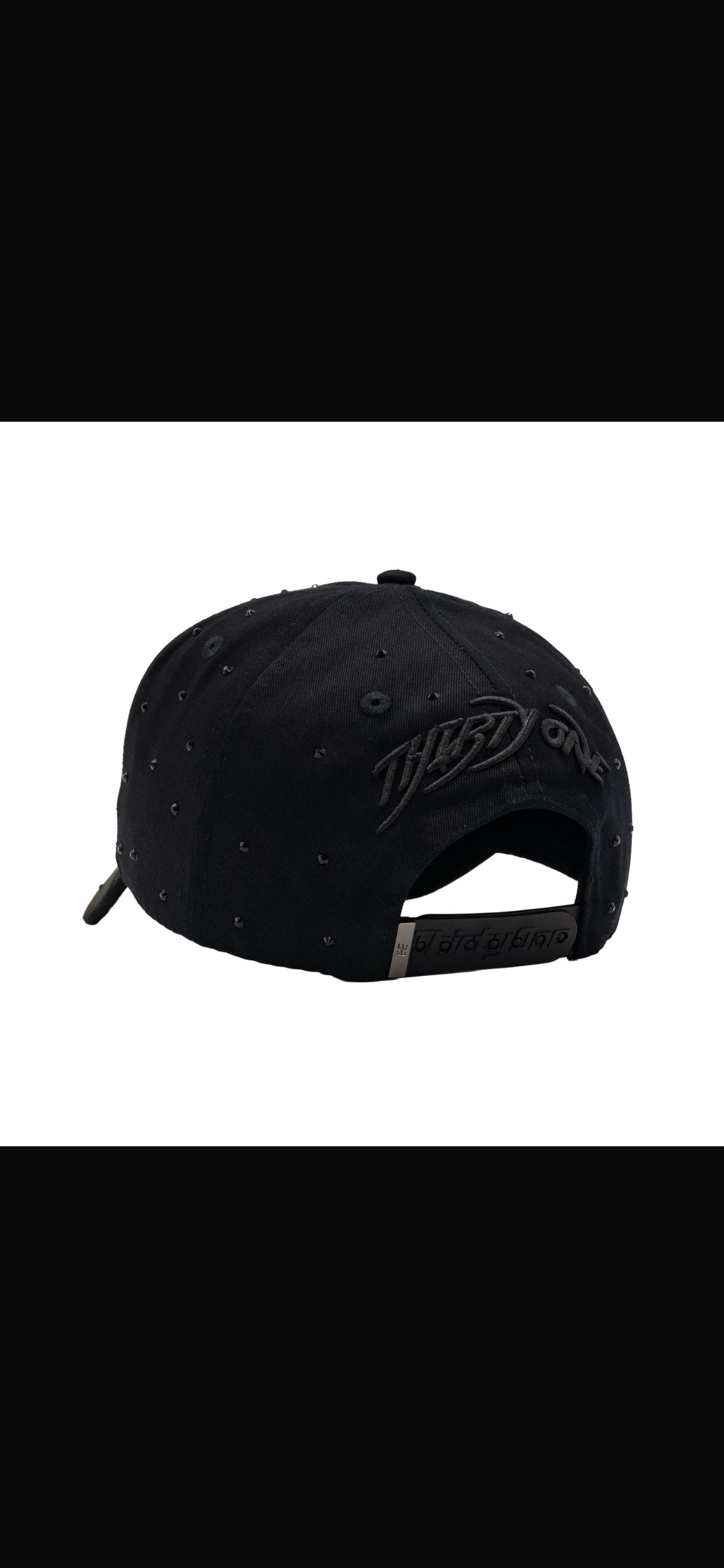 31 Black Out SnapBack