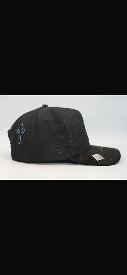 Angles total black